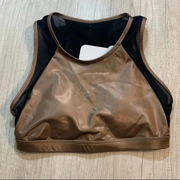 Fabletics Camryn Metallic Sports Bra Size XS - Picture 2 of 8